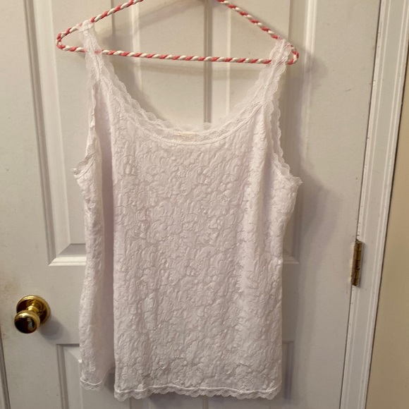 Lined Lace Camisole - Picture 1 of 4